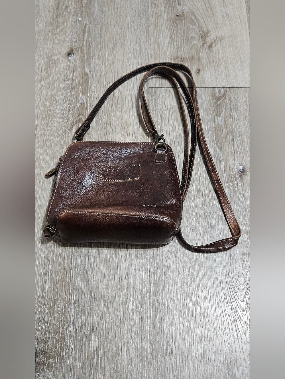 BED|STÜ "Ventura" Leather Crossbody Bag